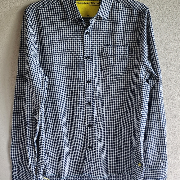 Descendant Of Thieves Other - RARE Descendant of Thieves by Dres Ladro Men’s Large Shirt – Limited Edition 105